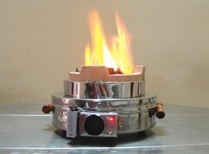 Bếp than tiện dụng của ông giáo về hưu